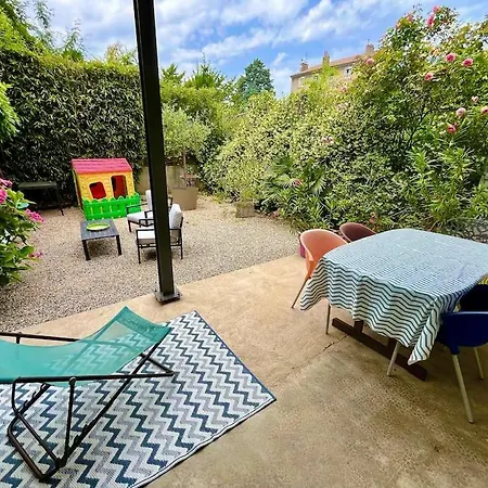 Le Chorier- Centre Avec Jardin Lägenhet