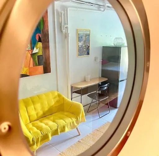 Le Chorier- Centre Avec Jardin Διαμέρισμα